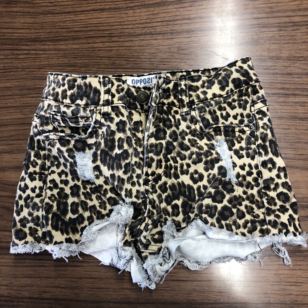 Cheeta denim shorts